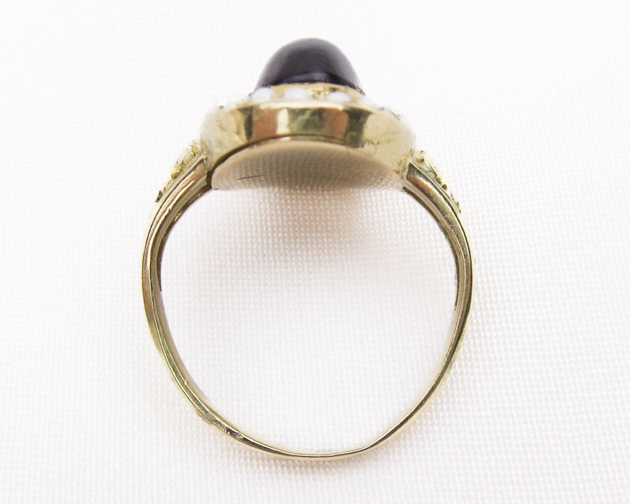 AN OLD CUT DIAMOND AND SEED PEARL RING, in 14ct yellow gold in Ireland