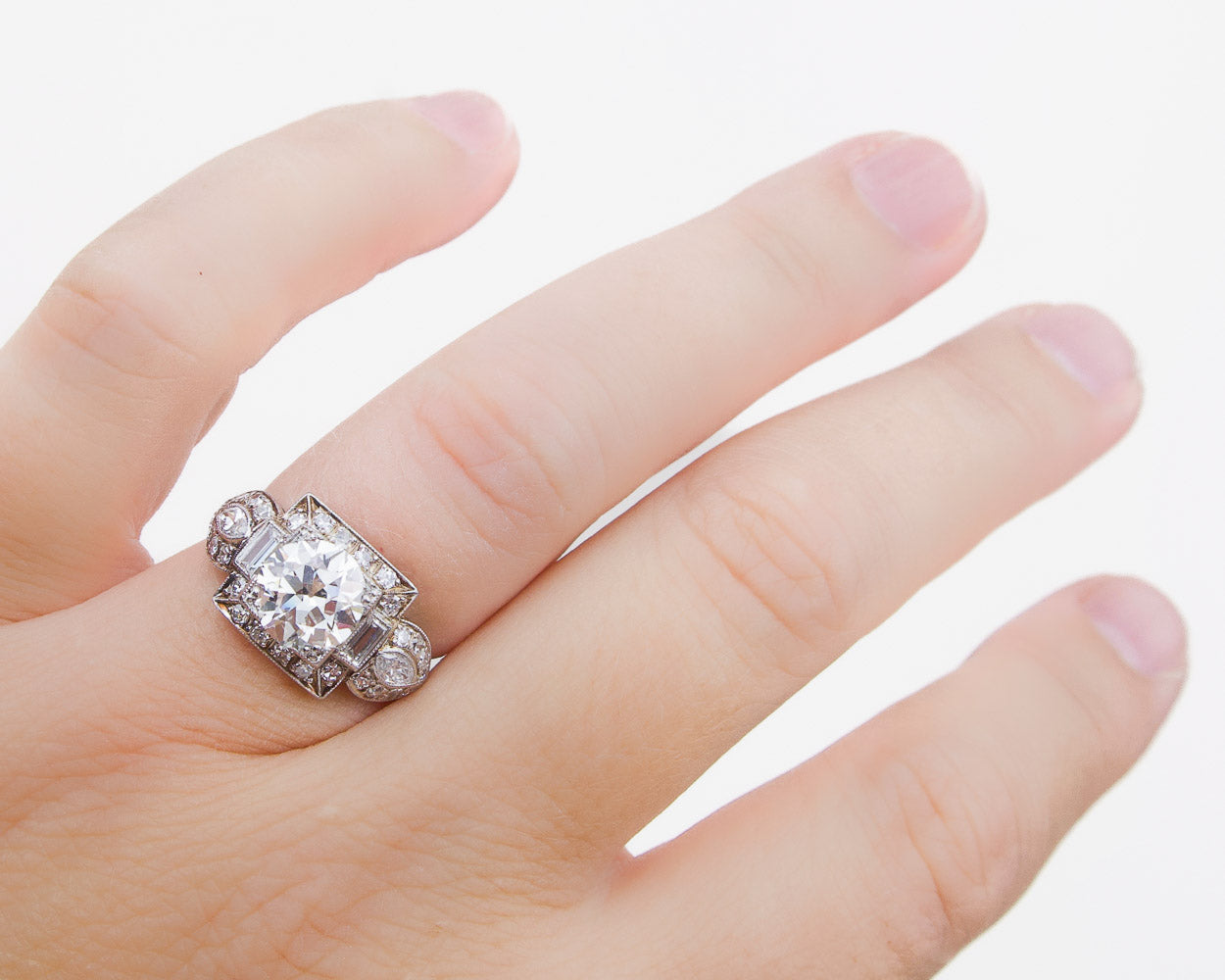 Art Deco 2.55-Carat Diamond Engagement Ring