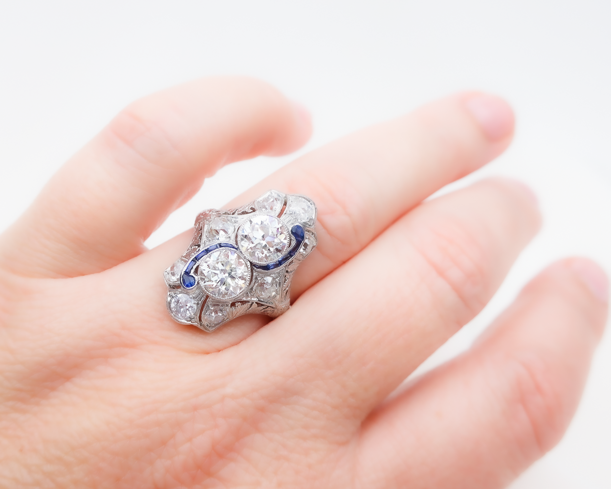 Sapphire and diamond cocktail 2025 ring