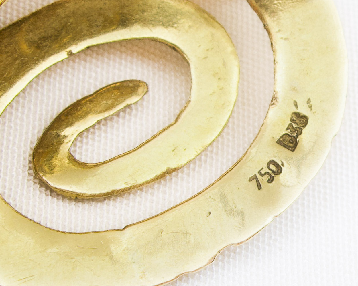 c. 1970s Ram's Head Pendant & Chain