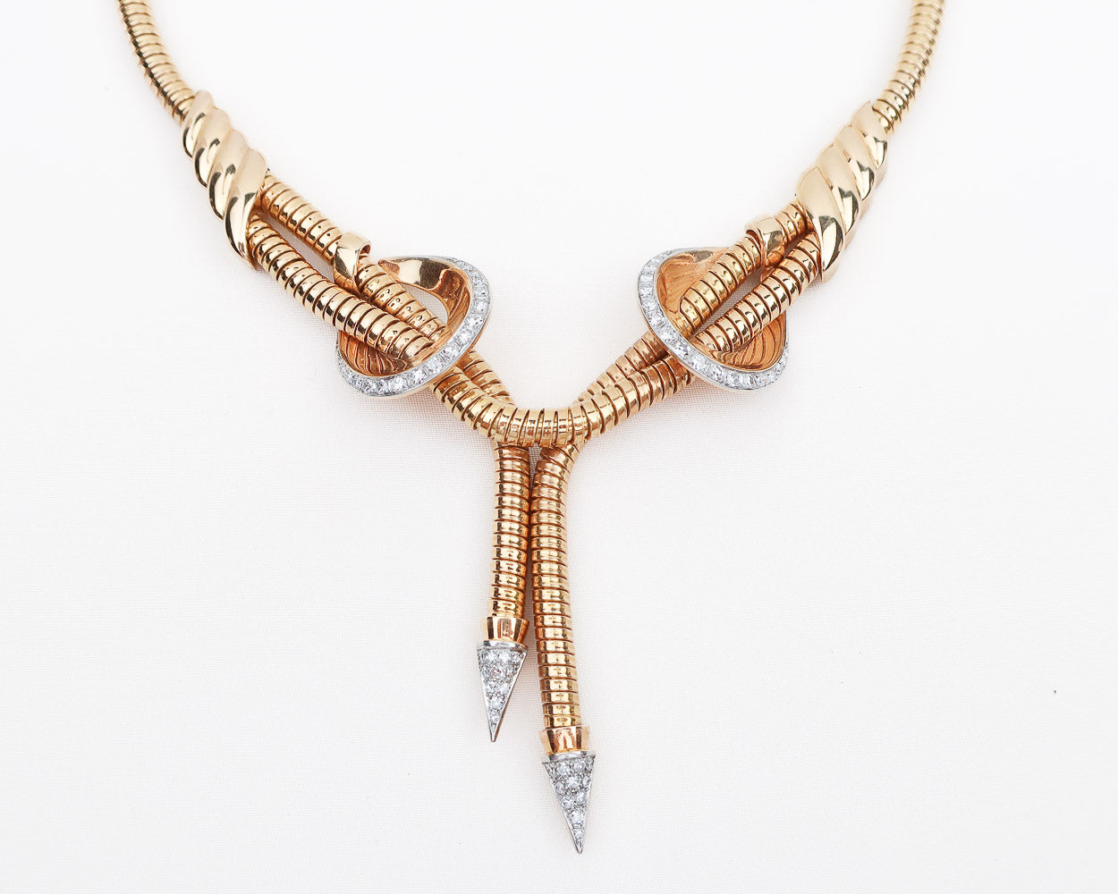 18KT Retro Necklace with Diamond Accents