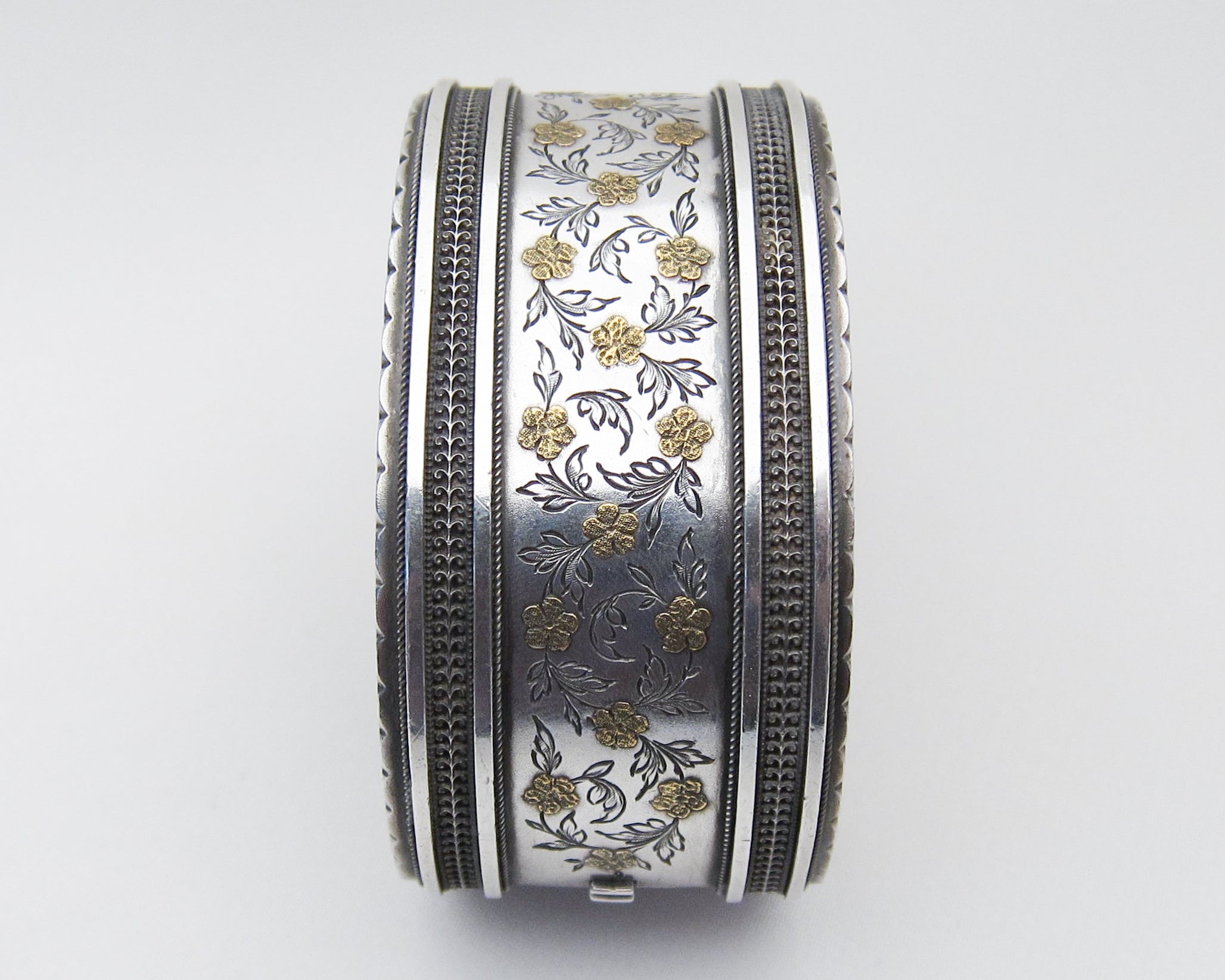 Victorian Engraved Silver Hinged Bangle